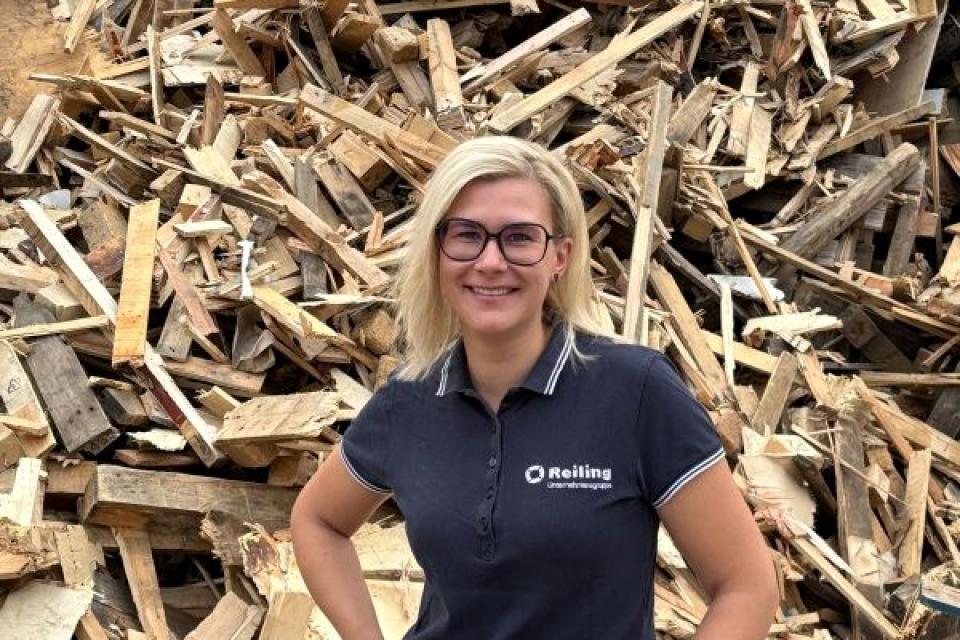 Ansprechpartnerin Holz-Recycling