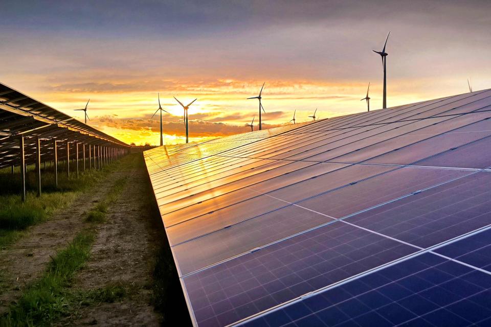 Repowering of solar parks